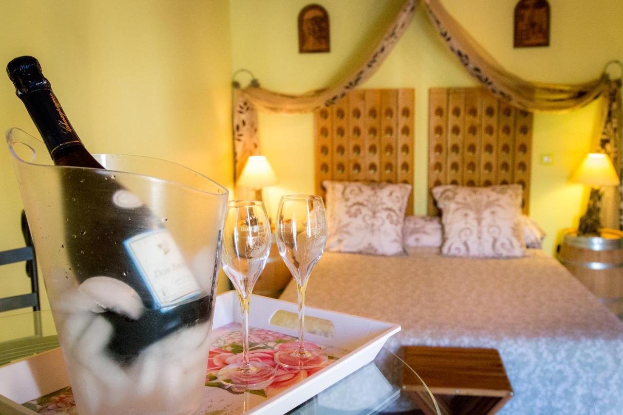 Bed and Breakfast Domaine Bacchus Reuil-sur-Marne Екстер'єр фото